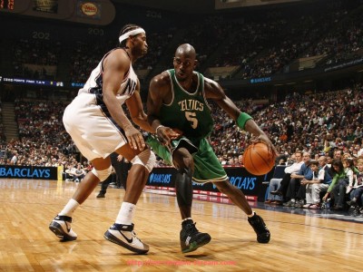 海豚直播-男篮欧冠半决赛战况及关键球员表现总结